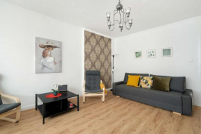 Wyjątkowy Apartament z Parkingiem by Noclegi Renters